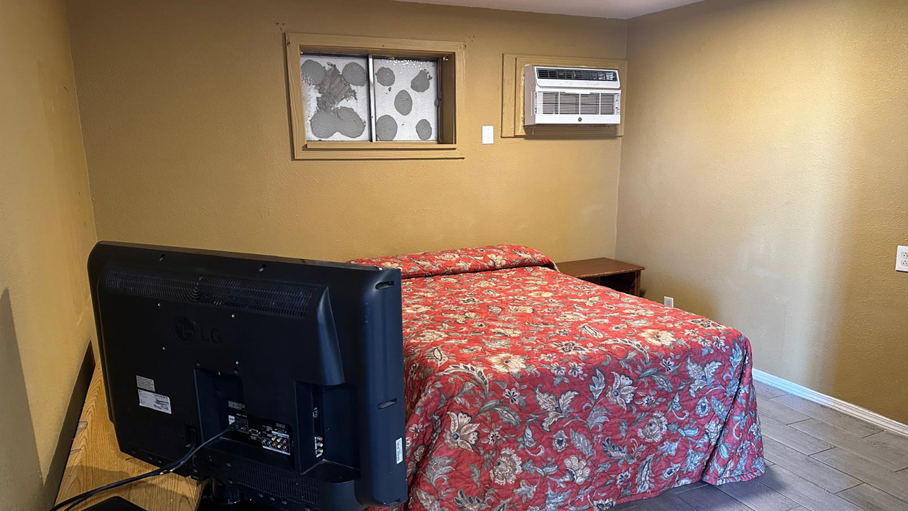 Accommodating Standard King Room